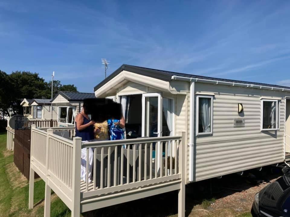 Luxury Caravan At Turnberry - Short Walk To Beach 格文 外观 照片